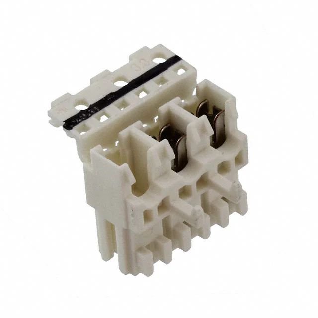 1740533-3 by TE Connectivity AMP Connectors