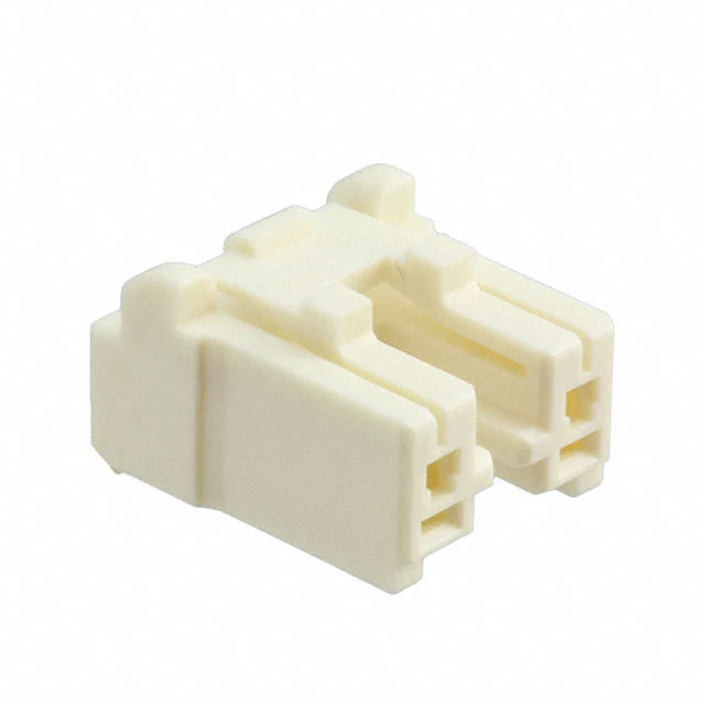 1747050-1 by TE Connectivity AMP Connectors