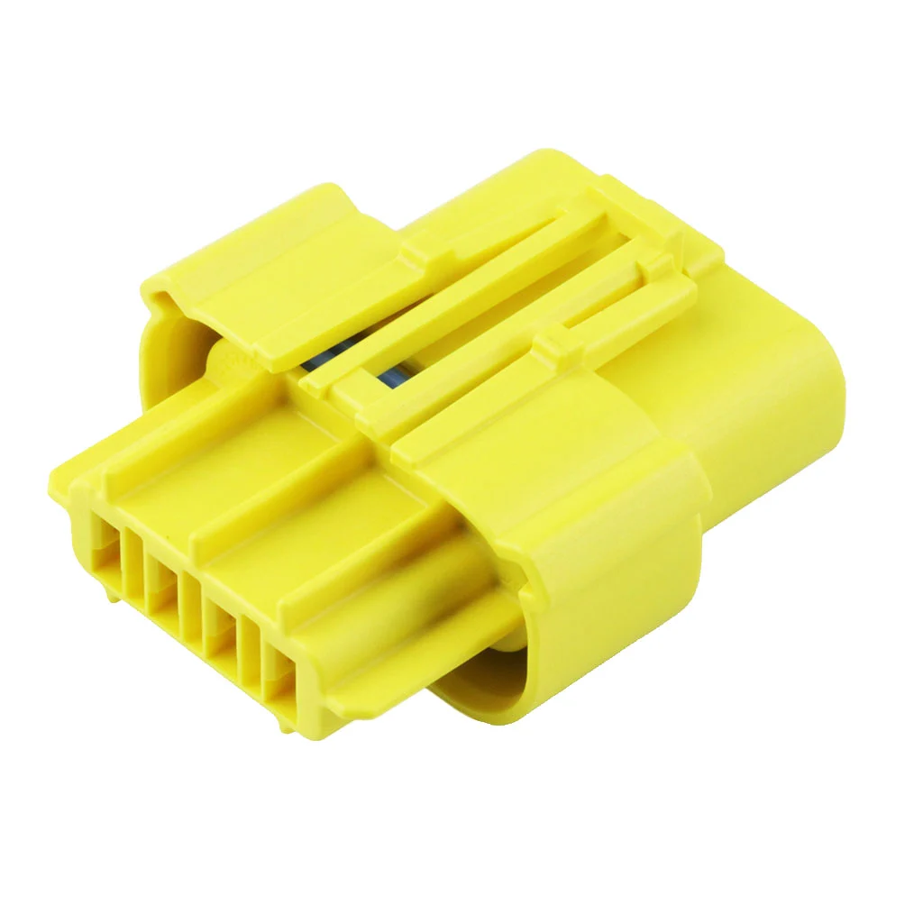 2077820403 by Molex