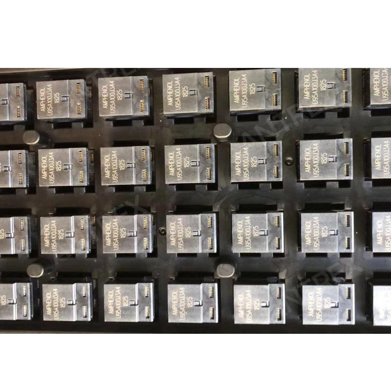U95-A100-J3A4 由 Amphenol ICC (FCI)